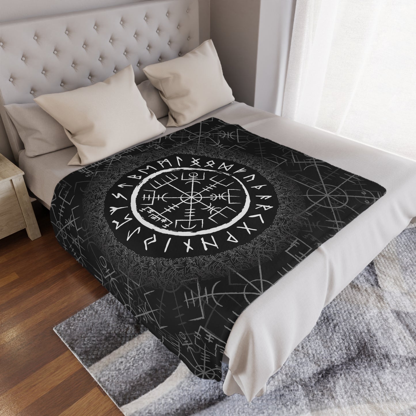 Vegvisir Viking Compass Velveteen Plush Throw Blanket